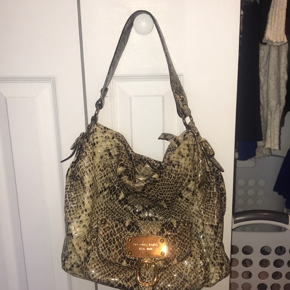 Michael Kors Handbags - Michael Kors purse